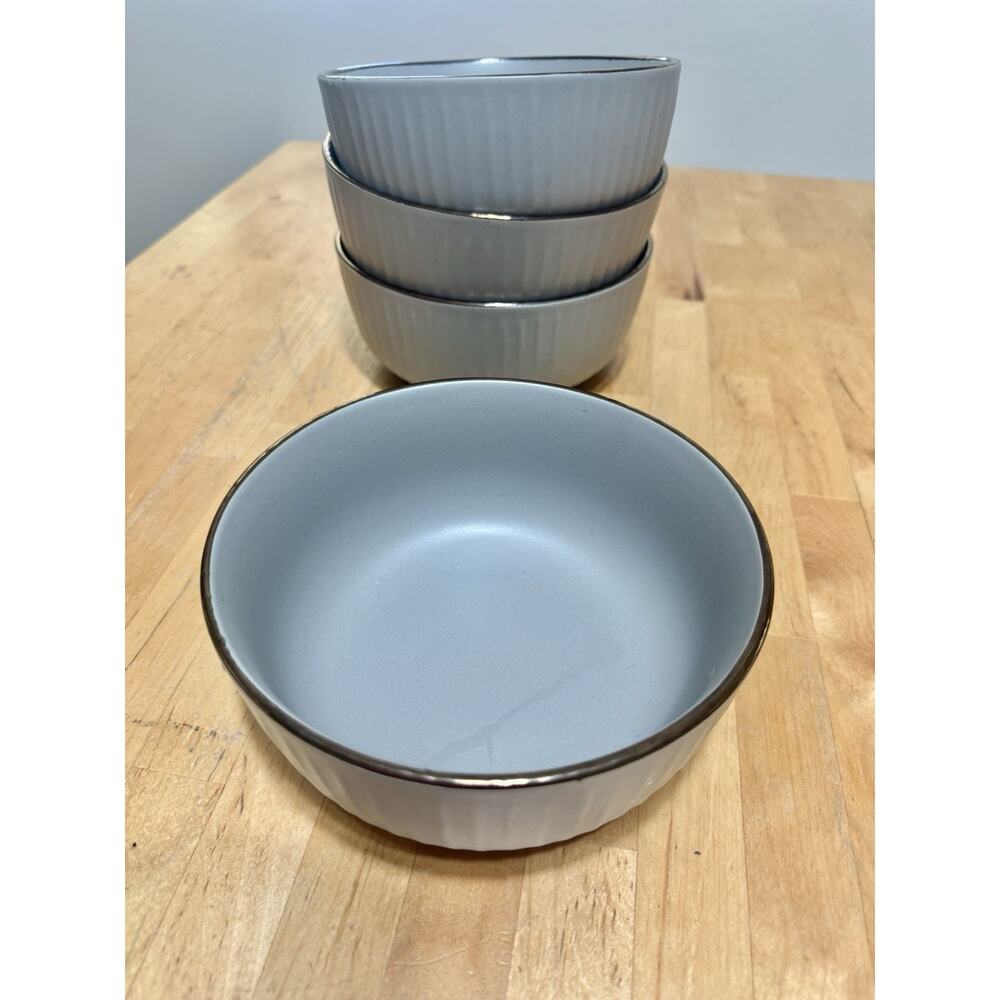 Safdie & Co. 4 piece Stoneware Bowls Set Modern Dark Gray Bowls EUC